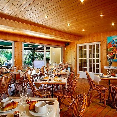 Le Sporting Hotel Lege-Cap-Ferret