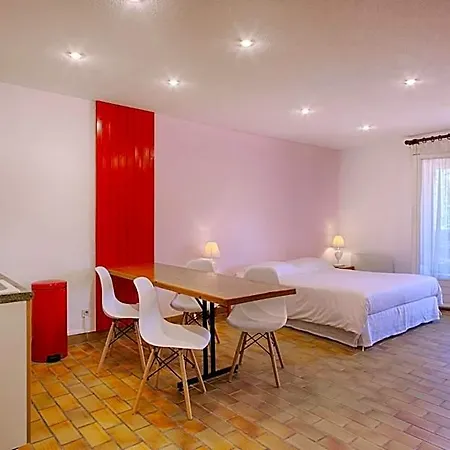 Le Sporting Hotel *